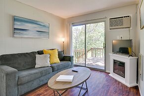 Vibrant Kimberling City Hideaway w/ Private Deck!