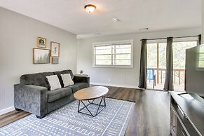 Kimberling City Escape w/ Dock Access & Boat Slips