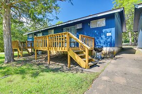 Kimberling City Oasis: Boat Slip, Kayaks & More!