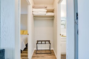 Kimberling City Oasis: Boat Slip, Kayaks & More!