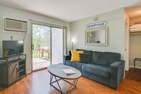 Lakefront Oasis: Boat Slip, Kayaks & Outdoor Pool