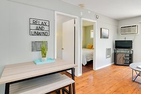 Lakefront Oasis: Boat Slip, Kayaks & Outdoor Pool