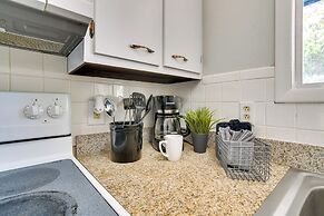 Kimberling City Cabin w/ Schooner Creek Access!