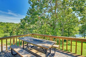 Kimberling City Cabin w/ Schooner Creek Access!