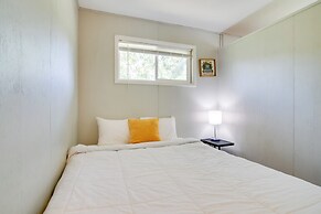 Kimberling City Cabin w/ Schooner Creek Access!