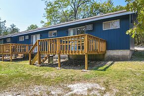Lakefront Escape w/ Boat Slip on Table Rock Lake!