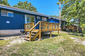 Lakefront Escape w/ Boat Slip on Table Rock Lake!