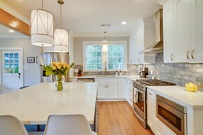 Relaxing Baton Rouge Retreat With Patio!