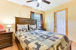 Pools & Ski Access: Lackawaxen Cottage w/ Deck!