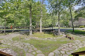 Pools & Ski Access: Lackawaxen Cottage w/ Deck!