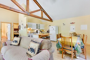 Pools & Ski Access: Lackawaxen Cottage w/ Deck!