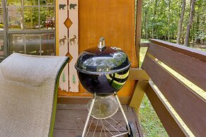 Pools & Ski Access: Lackawaxen Cottage w/ Deck!