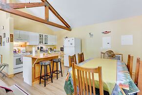 Pools & Ski Access: Lackawaxen Cottage w/ Deck!