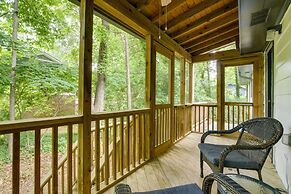 Charming Cary Home ~ 10 Mi to Downtown Raleigh!