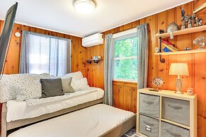 All-season Vernon Township Lake House Retreat!