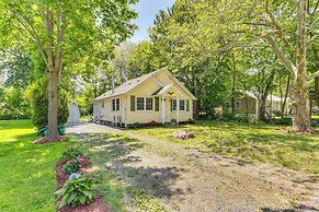 All-season Vernon Township Lake House Retreat!