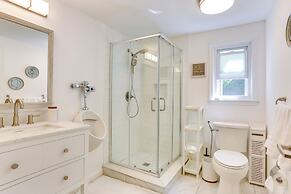 All-season Vernon Township Lake House Retreat!