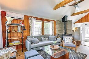 All-season Vernon Township Lake House Retreat!