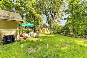 All-season Vernon Township Lake House Retreat!