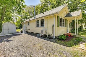 All-season Vernon Township Lake House Retreat!