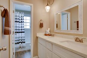 Spacious Baton Rouge Home Rental: 12 Mi to Lsu!