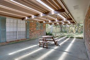 Spacious Baton Rouge Home Rental: 12 Mi to Lsu!