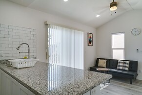 Sleek + Modern El Paso Retreat ~ 6 Mi to Downtown!