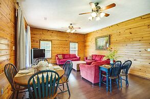 Cozy Summit Cabin w/ Hiking Trails & Fishing Pond!