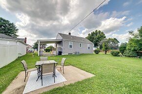 Deck & Patio: Inviting Abode in Natrona Heights!