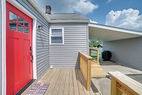 Deck & Patio: Inviting Abode in Natrona Heights!
