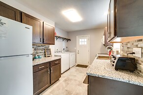 Deck & Patio: Inviting Abode in Natrona Heights!