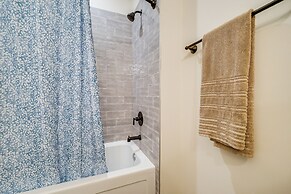 Carolina Beach Vacation Rental w/ Rooftop Terrace