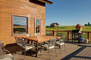 23 Mi to Targhee Skiing: Felt Cabin w/ Hot Tub!