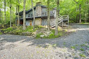 Beech Mountain Home w/ Fire Pit < 1 Mi to Skiing!