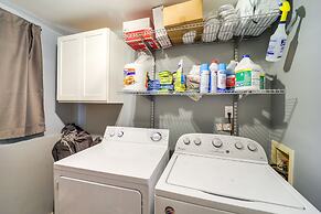 Beech Mountain Home w/ Fire Pit < 1 Mi to Skiing!