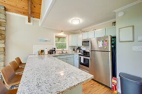 Decks & Views: Scenic Cabin in Beech Mountain!