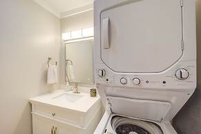 Decks & Views: Scenic Cabin in Beech Mountain!