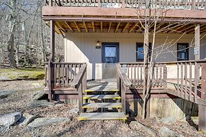 Walk to Ski Lift: Beech Mountain Condo