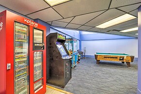 Hike, Bike & Fish: Condo w/ Deck in Beech Mountain