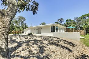 Private Beach + Dock: Waterfront Panacea Retreat!