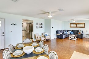 Private Beach + Dock: Waterfront Panacea Retreat!