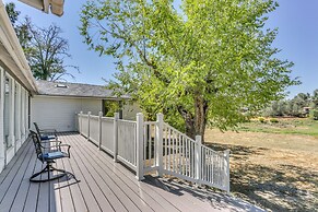 Spacious Coarsegold Getaway ~ 34 Mi to Yosemite!