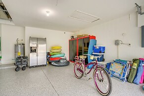 Sunny Fort Myers Home w/ Heated Pool!