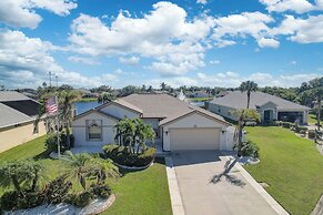 Sunny Fort Myers Home w/ Heated Pool!
