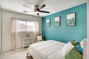 Sunny Bullhead City Retreat w/ Pool!