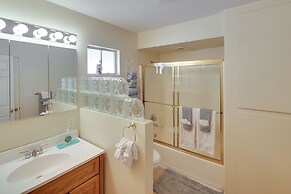 Dog-friendly Bullhead City Home - Walk to Beach!