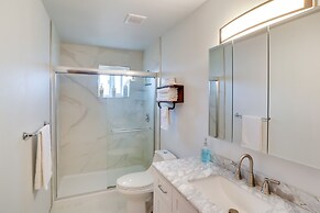 Riverfront Bullhead City Home w/ Mountain Views!