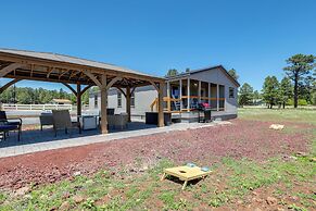 3 Mi to Grand Canyon Railway: Williams Retreat