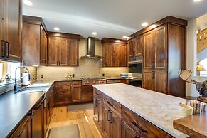 Alma Mountain Getaway w/ Private Hot Tub & Views