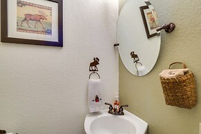 Alma Mountain Getaway w/ Private Hot Tub & Views